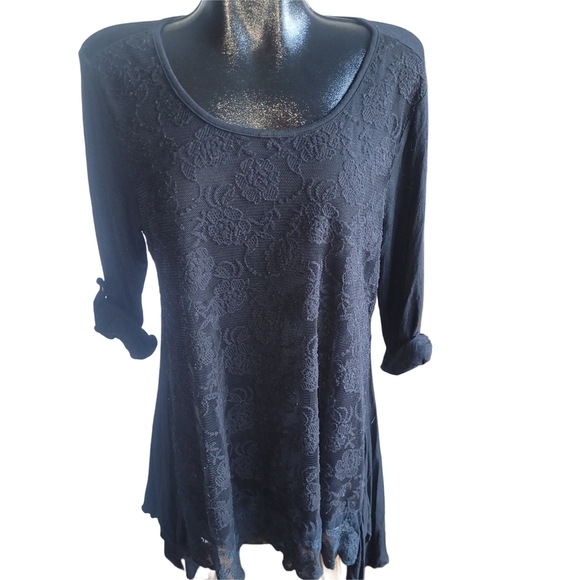 Papillon Black Top with Lace Overlay M - Picture 1 of 6